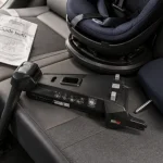 Siège auto bébé2luxe Isofix 360° dans une voiture