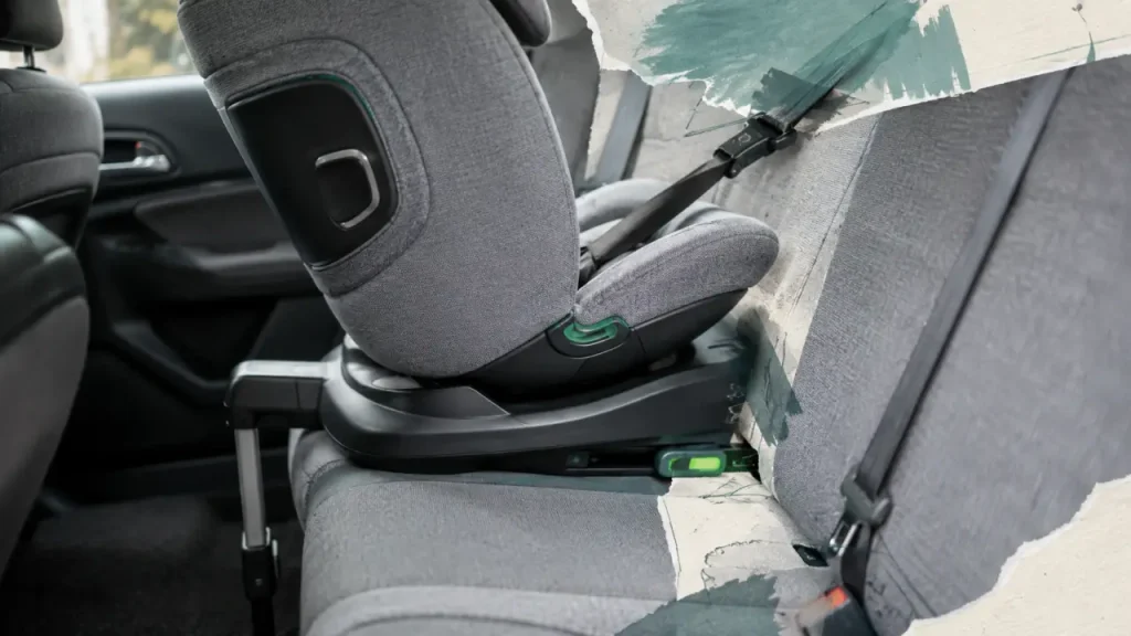 Isofix siège auto i-Size : installation avec base et top tether