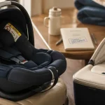Nacelle ou cosy avis pédiatre : installation dos à la route, sécurité bébé et confort